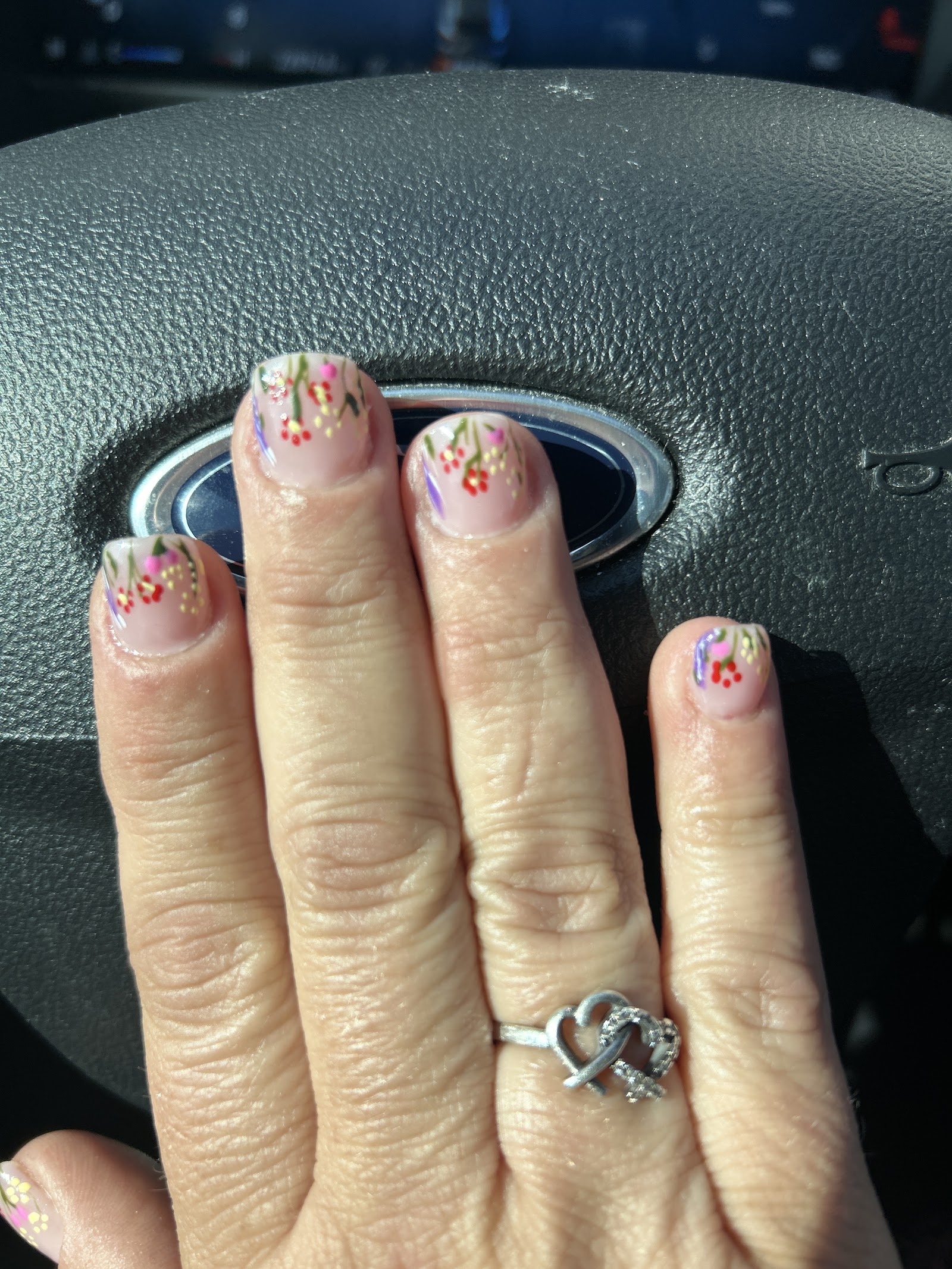 Royal Nails Bar & Lounge nail photo 5